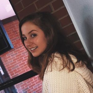 Meet your Posher, Lillian